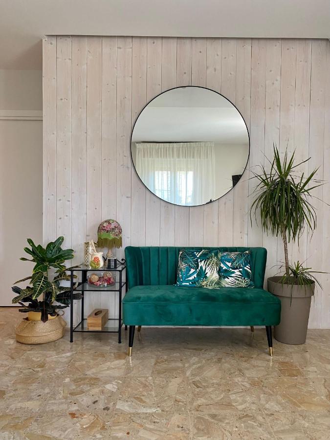 A Due Passi B&B Citta Sant'Angelo Bagian luar foto