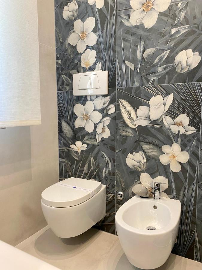 A Due Passi B&B Citta Sant'Angelo Bagian luar foto