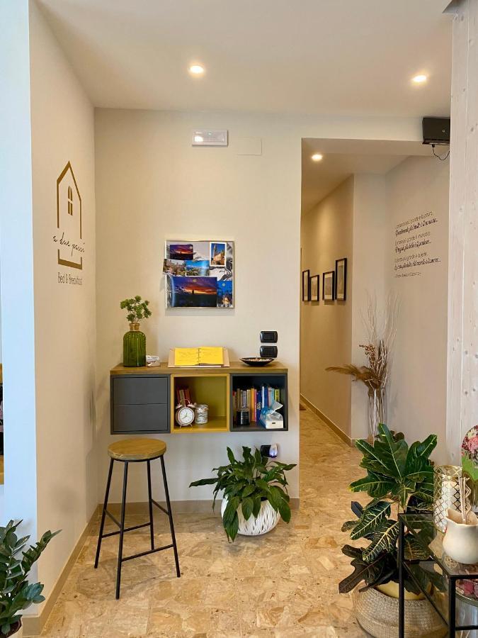 A Due Passi B&B Citta Sant'Angelo Bagian luar foto